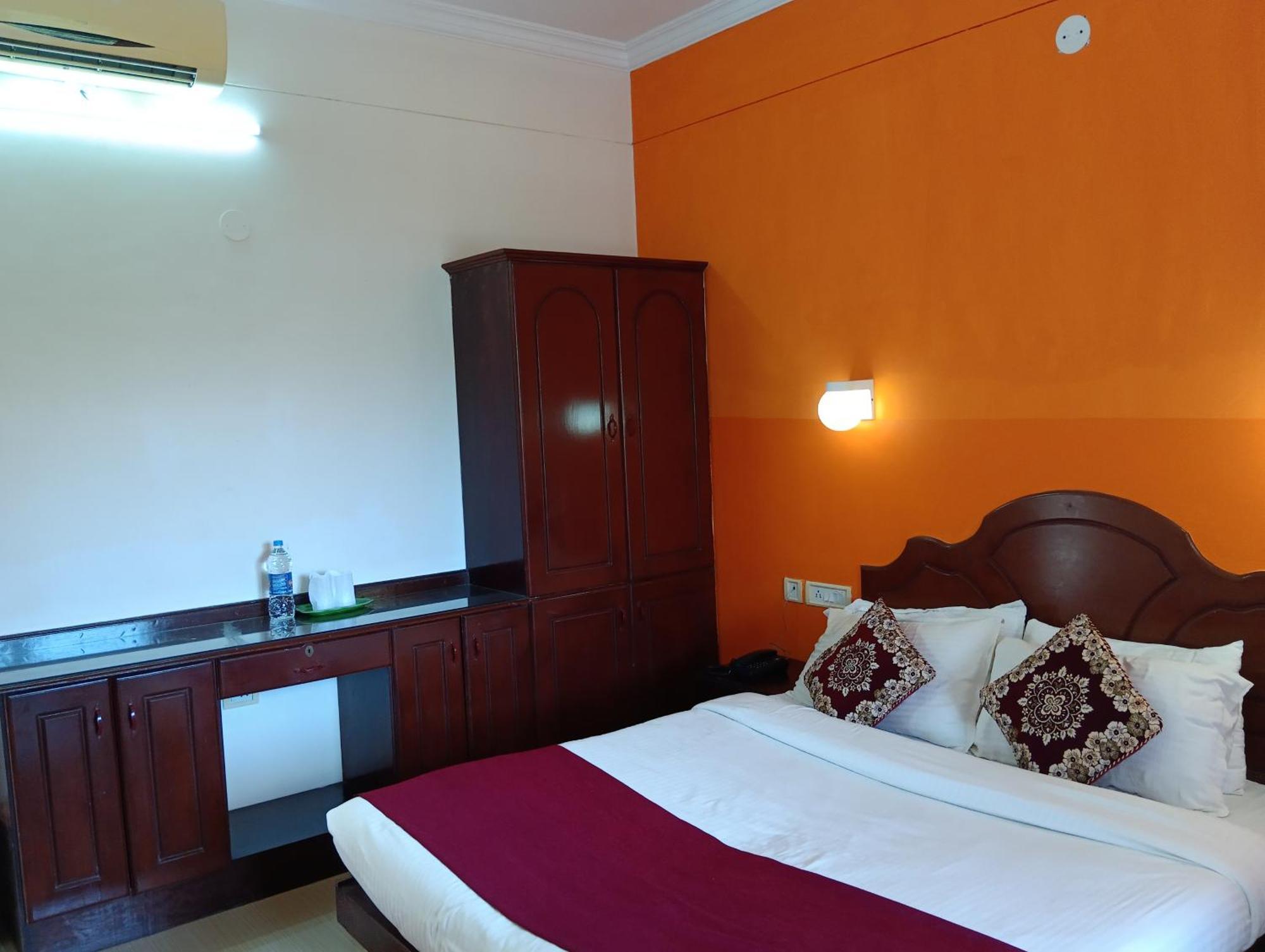Vedantha Inn Ковалам Экстерьер фото